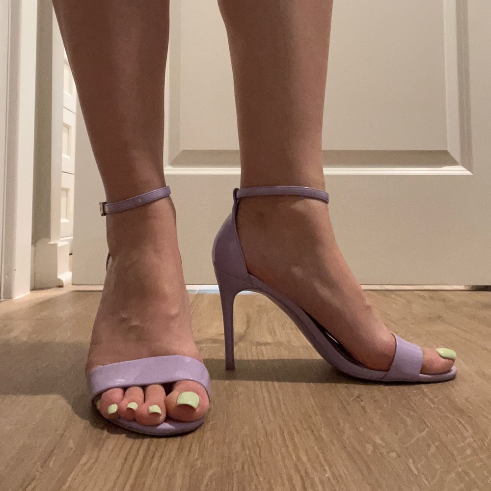 Lavender comfortable heels
